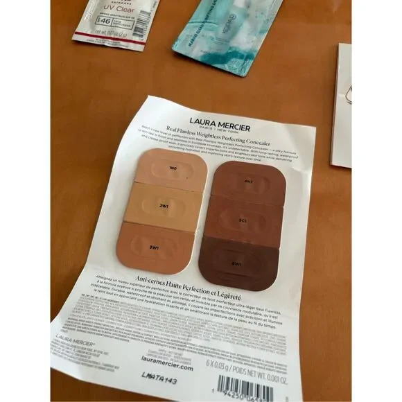 Lot of Beauty Samples, NWT - Picture 12 of 15